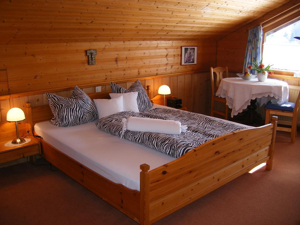 Ferienwohnungen Frick Möggers Zimmer foto